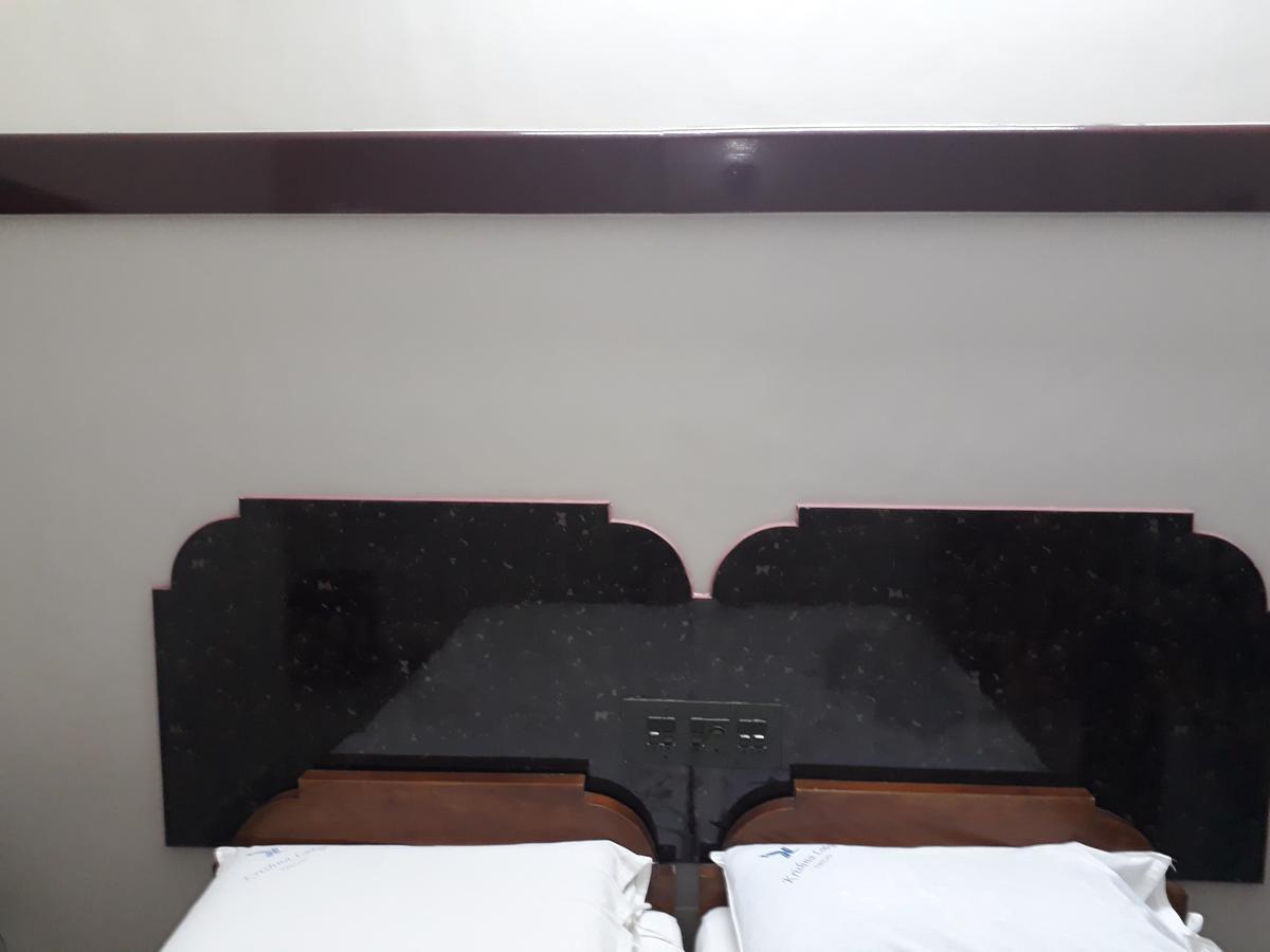 Krishna Lodge Tiruchirappalli Zewnętrze zdjęcie