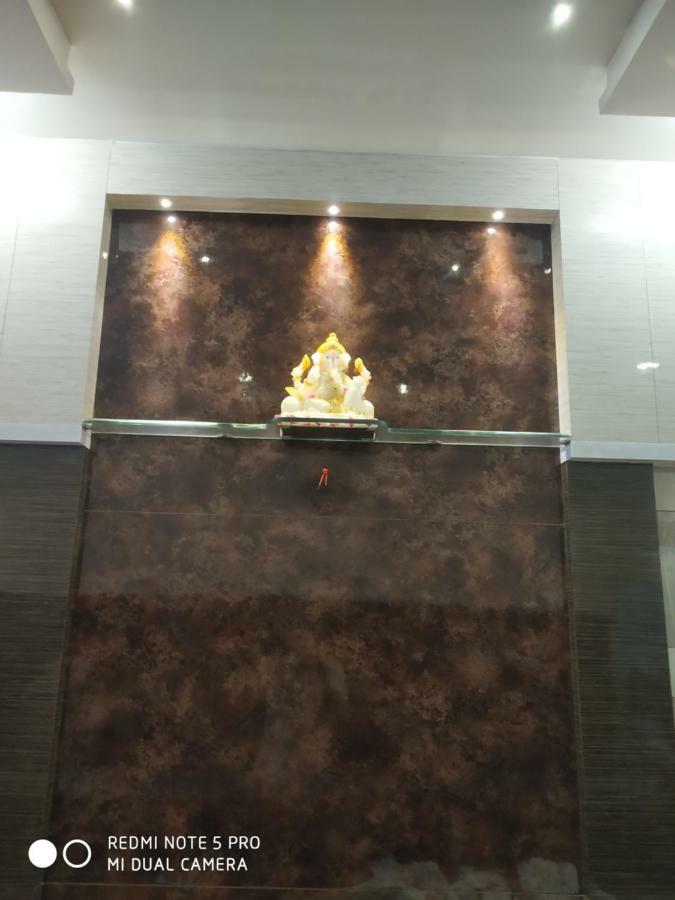 Krishna Lodge Tiruchirappalli Zewnętrze zdjęcie