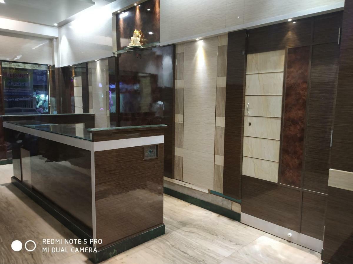 Krishna Lodge Tiruchirappalli Zewnętrze zdjęcie