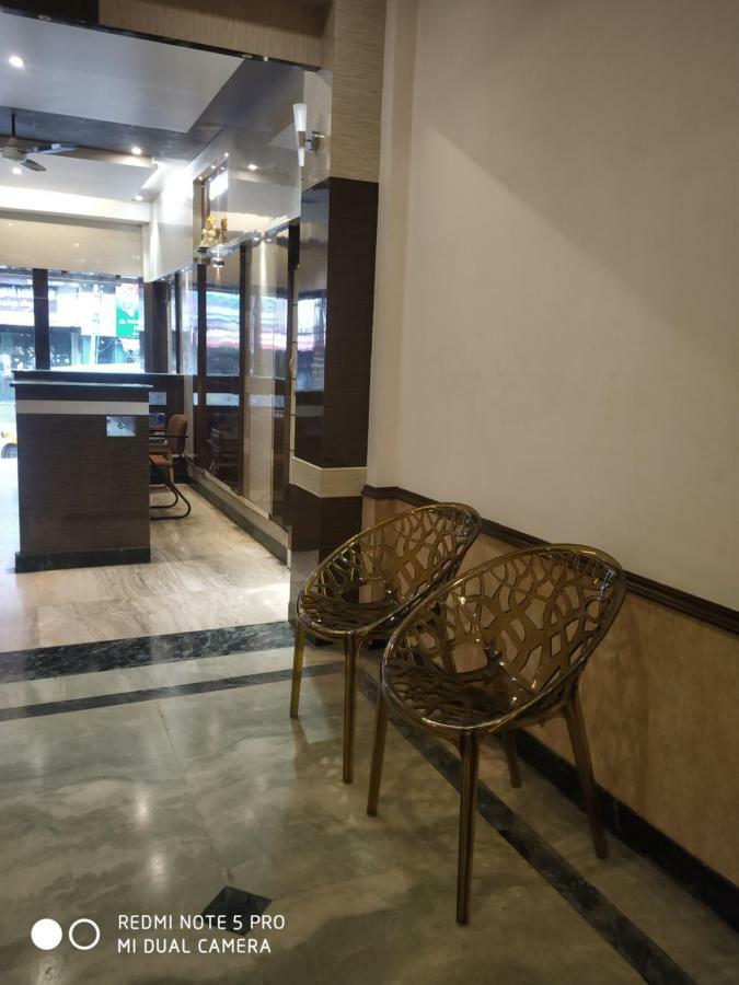 Krishna Lodge Tiruchirappalli Zewnętrze zdjęcie